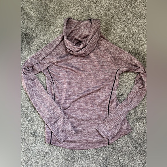 Set of 2 Under Armour Lightweight Hoodies - Picture 5 of 7